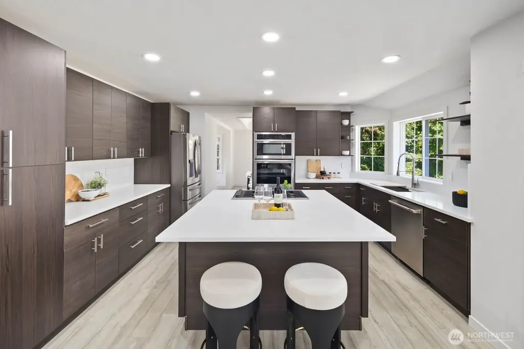 902 18th Street Mukilteo WA 98275