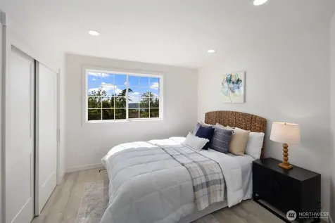 902 18th Street Mukilteo WA 98275