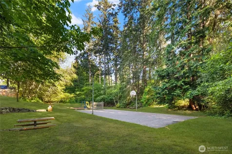 902 18th Street Mukilteo WA 98275