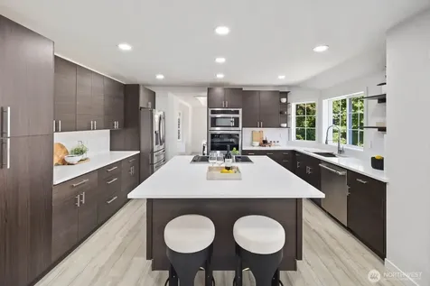 902 18th Street Mukilteo WA 98275