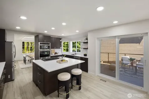 902 18th Street Mukilteo WA 98275