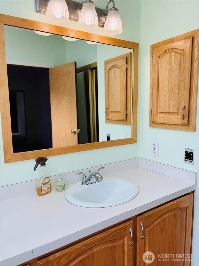 5900 64th Street NE Marysville WA 98270
