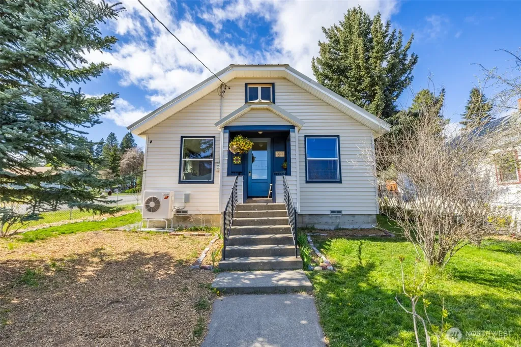 311 W Nevada Avenue Roslyn WA 98941