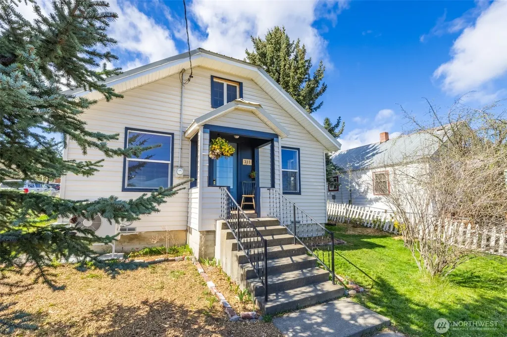 311 W Nevada Avenue Roslyn WA 98941