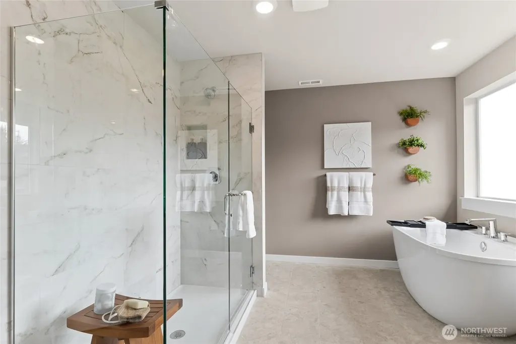 23735 SE 49th Street Issaquah WA 98029