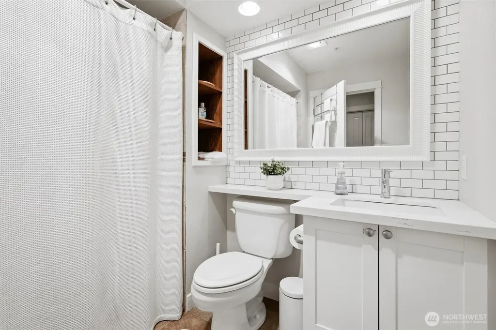 1545 NW 57th Street Seattle WA 98107