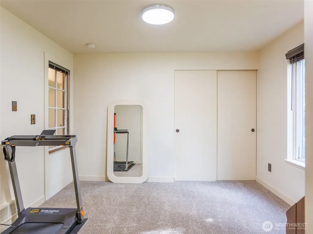 25 Carol Lane Elma WA 98541