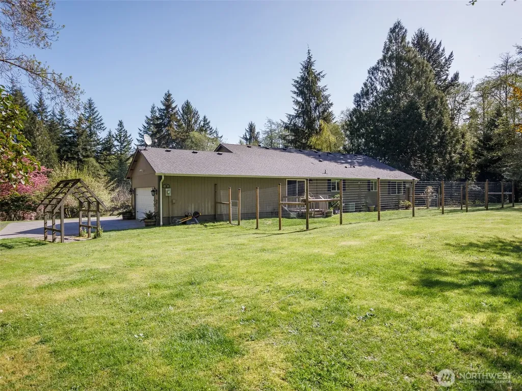 25 Carol Lane Elma WA 98541