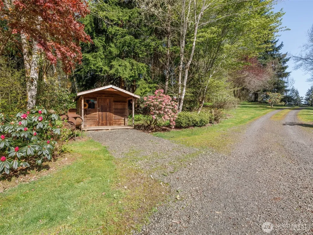 25 Carol Lane Elma WA 98541