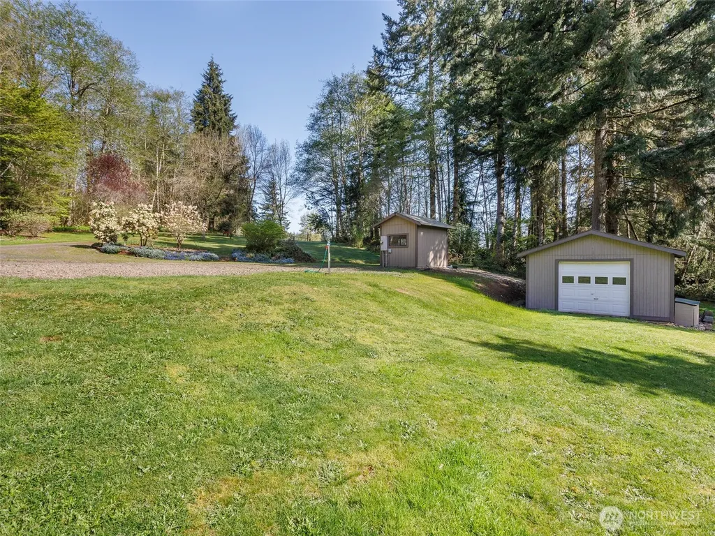 25 Carol Lane Elma WA 98541