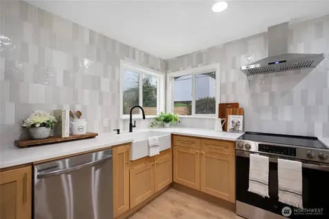 1406 Shattuck Avenue S Renton WA 98055
