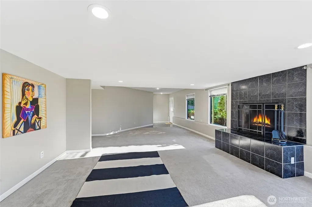 15419 62nd Avenue NE Kenmore WA 98028