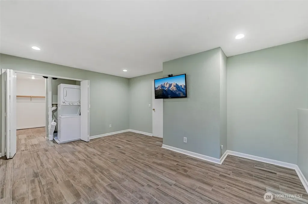 15419 62nd Avenue NE Kenmore WA 98028