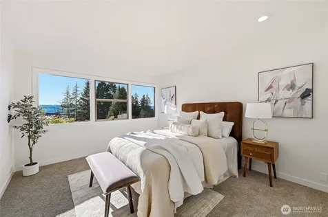 15419 62nd Avenue NE Kenmore WA 98028