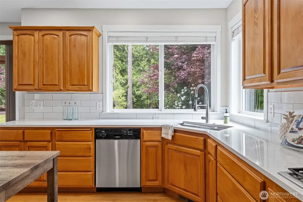 7121 Muirkirk Lane SW Port Orchard WA 98367