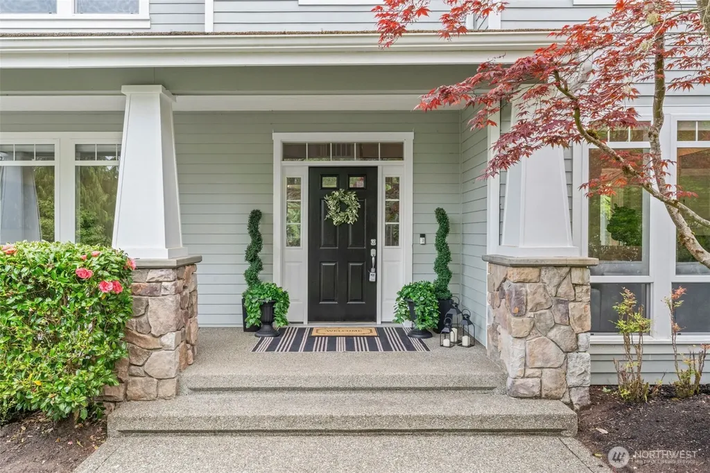 7121 Muirkirk Lane SW Port Orchard WA 98367