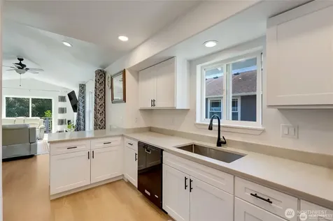 3116 12th Street Everett WA 98201