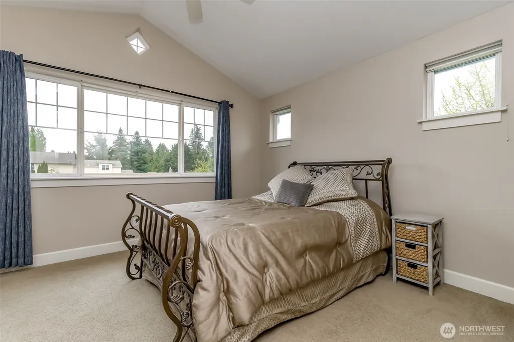 6213 122nd Street Ct E Puyallup WA 98373
