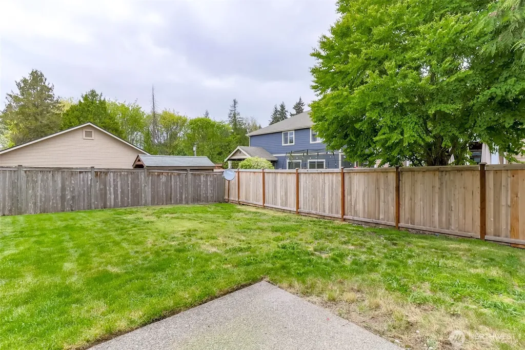 6213 122nd Street Ct E Puyallup WA 98373