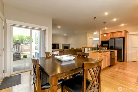 6213 122nd Street Ct E Puyallup WA 98373