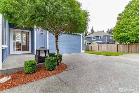 6213 122nd Street Ct E Puyallup WA 98373