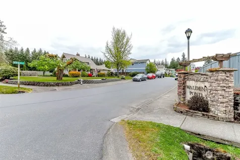 6213 122nd Street Ct E Puyallup WA 98373