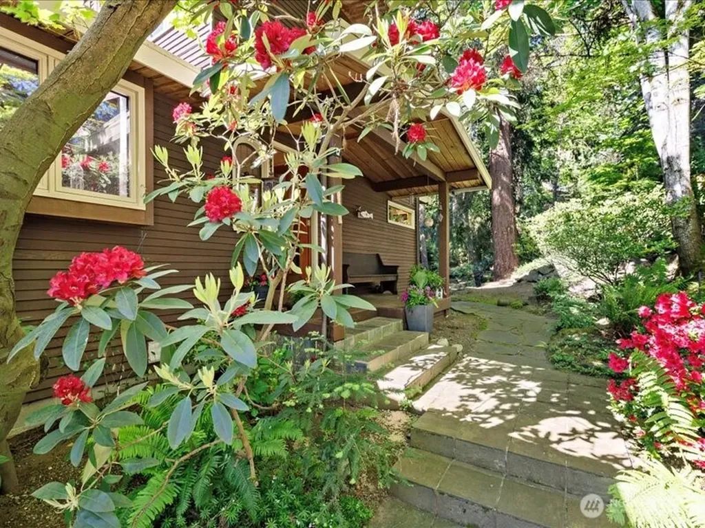 6418 E Mercer Way Mercer Island WA 98040