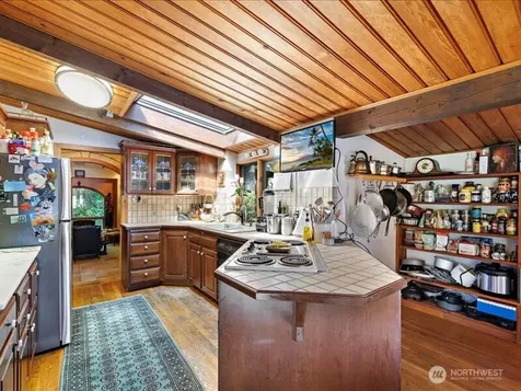 6418 E Mercer Way Mercer Island WA 98040