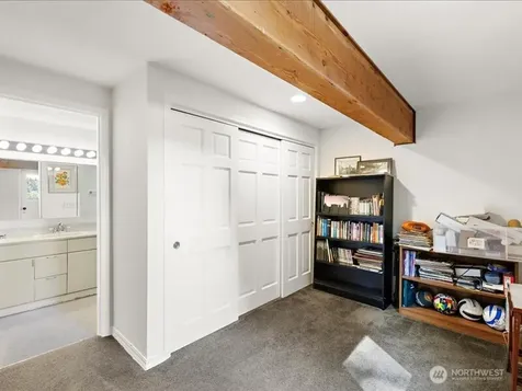6418 E Mercer Way Mercer Island WA 98040
