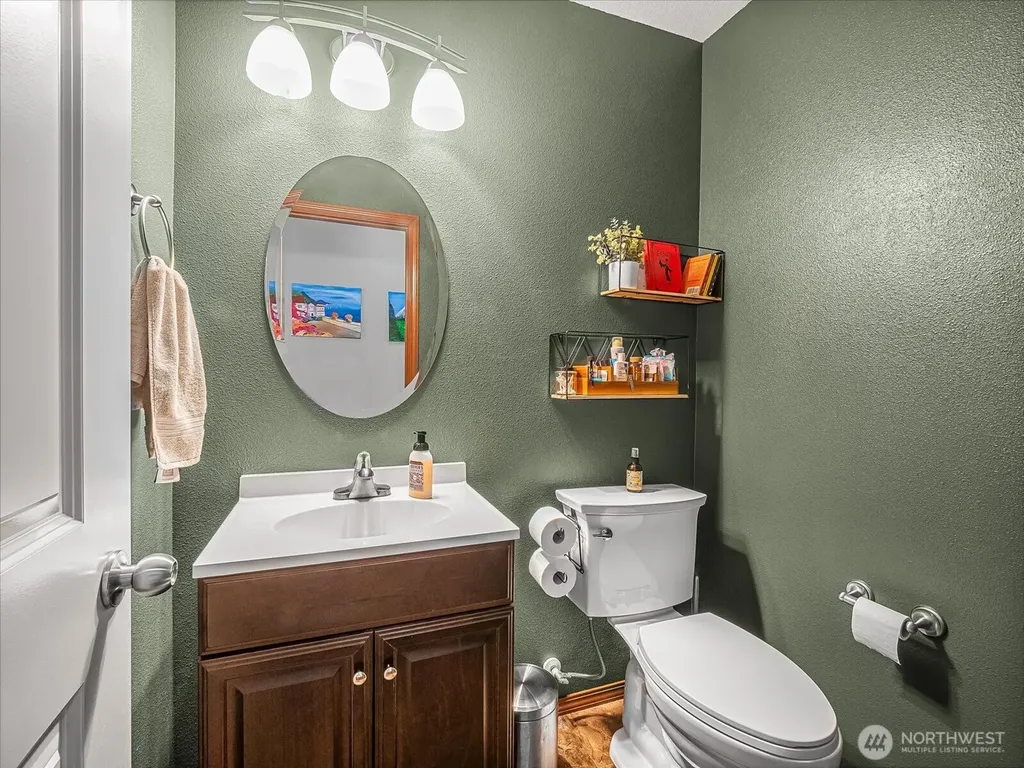 1011 94th Drive NE Lake Stevens WA 98258
