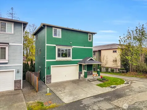 1011 94th Drive NE Lake Stevens WA 98258