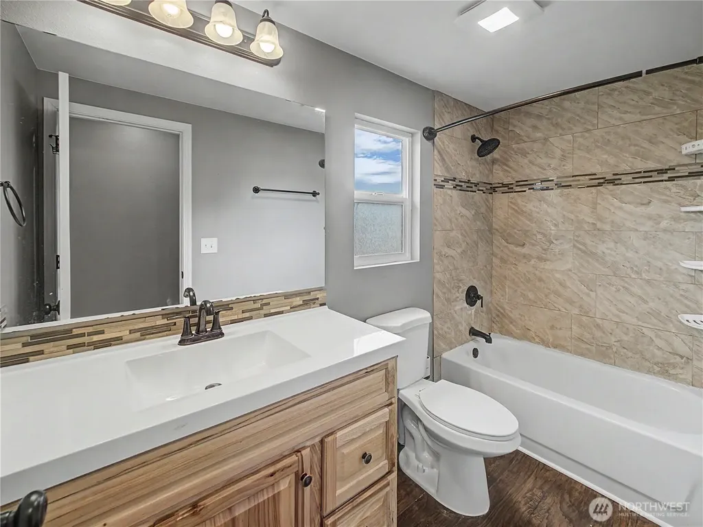 43622 228th Avenue SE Enumclaw WA 98022