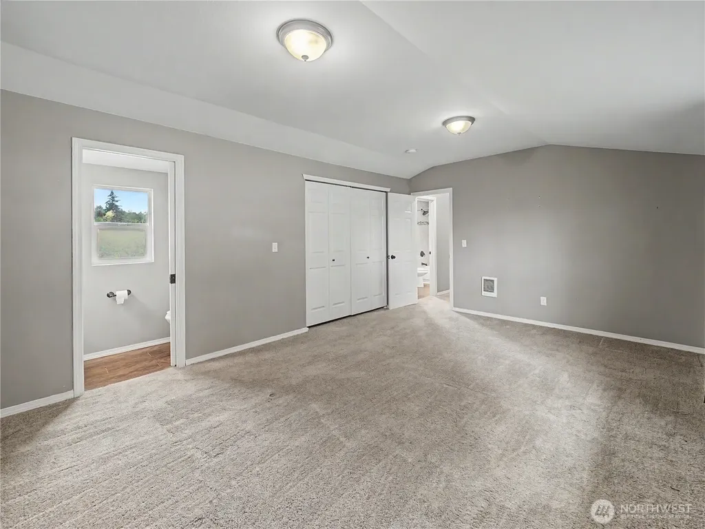 43622 228th Avenue SE Enumclaw WA 98022