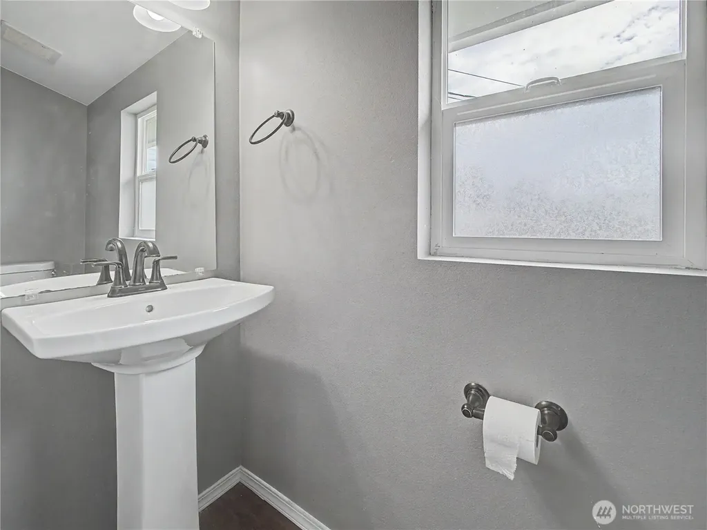 43622 228th Avenue SE Enumclaw WA 98022
