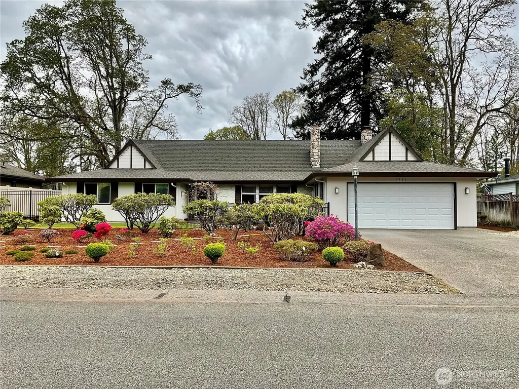 7711 Sapphire Drive SW Lakewood WA 98498
