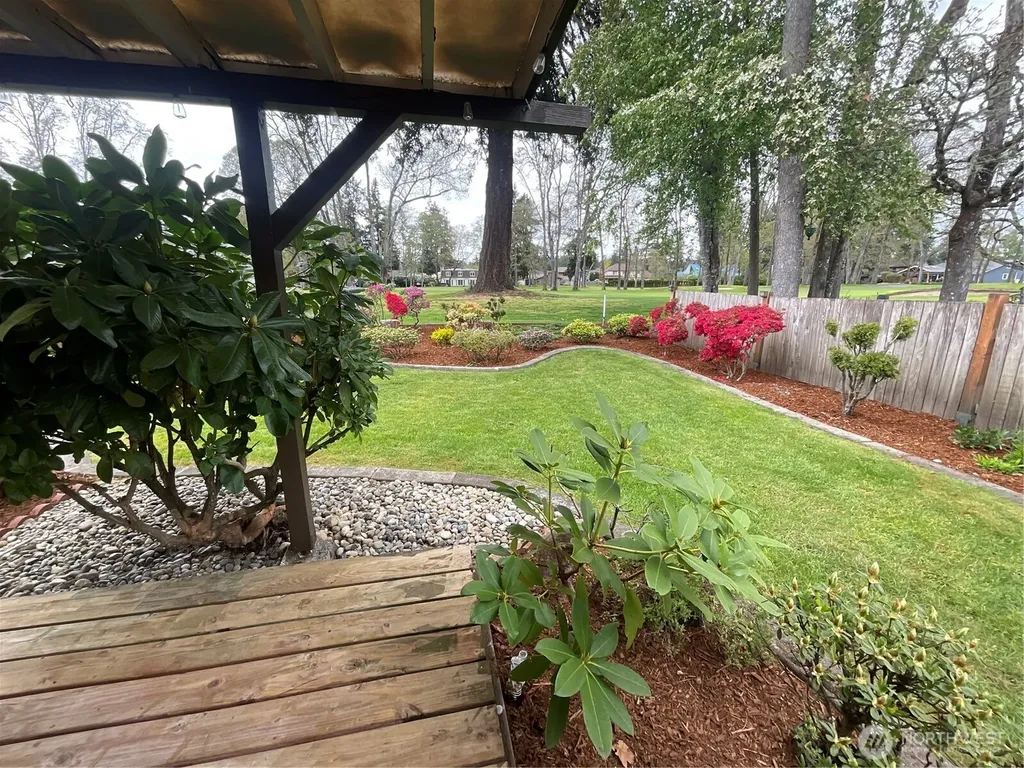 7711 Sapphire Drive SW Lakewood WA 98498