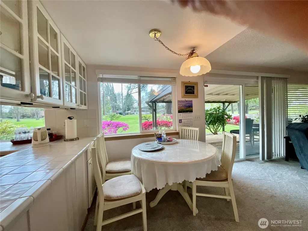 7711 Sapphire Drive SW Lakewood WA 98498