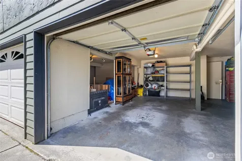 4511 Greenwood Avenue N Seattle WA 98103