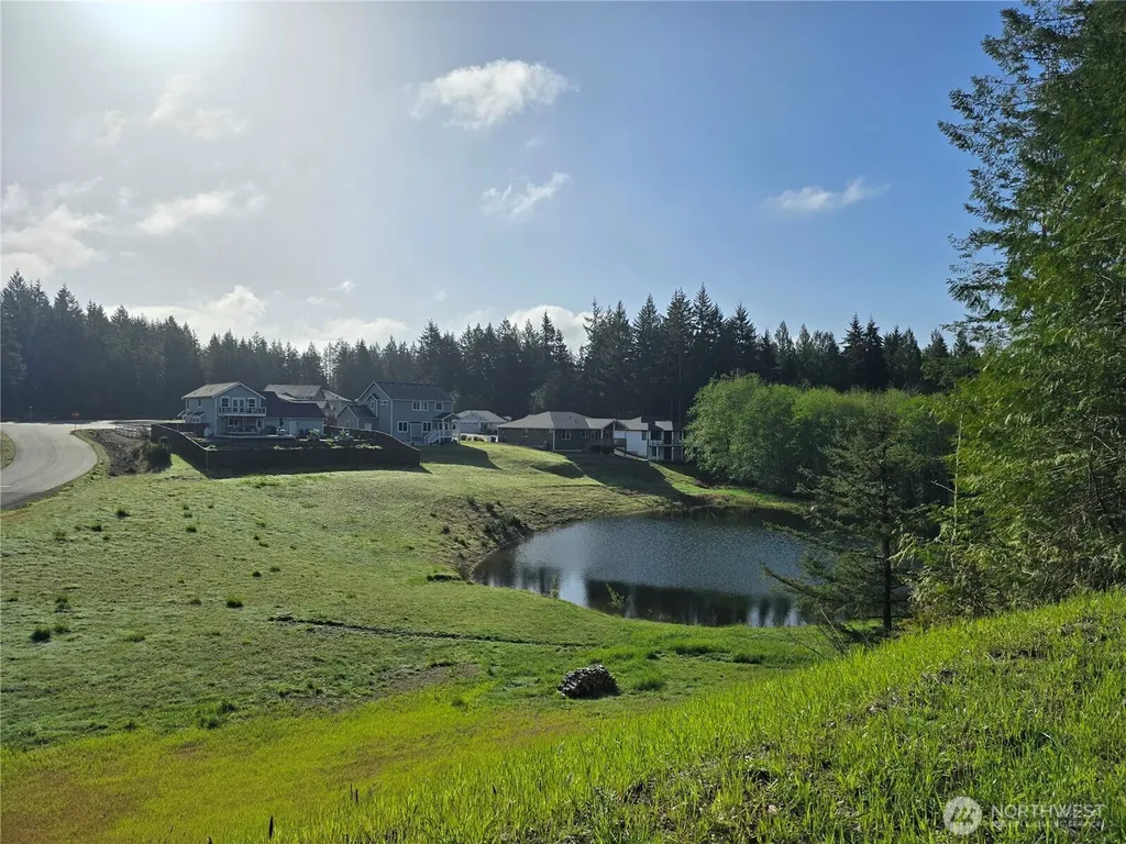 150 E Donbob Lane Allyn WA 98524