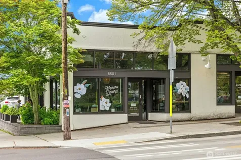 621 NE 77th Street Seattle WA 98115