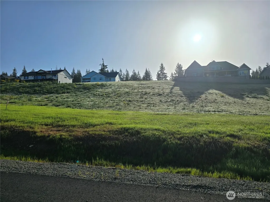 90 E Virgil Drive W Allyn WA 98524