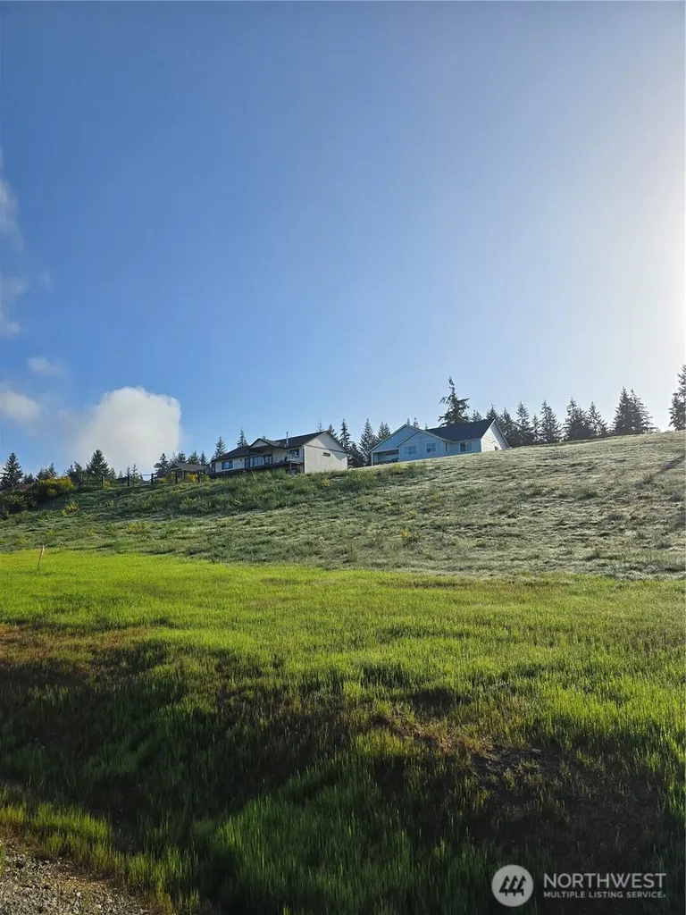 90 E Virgil Drive W Allyn WA 98524