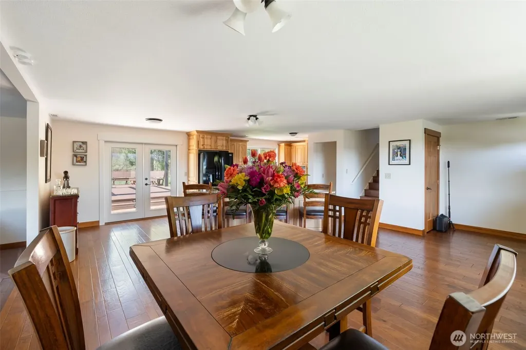 124 Gunnell Road Winlock WA 98596