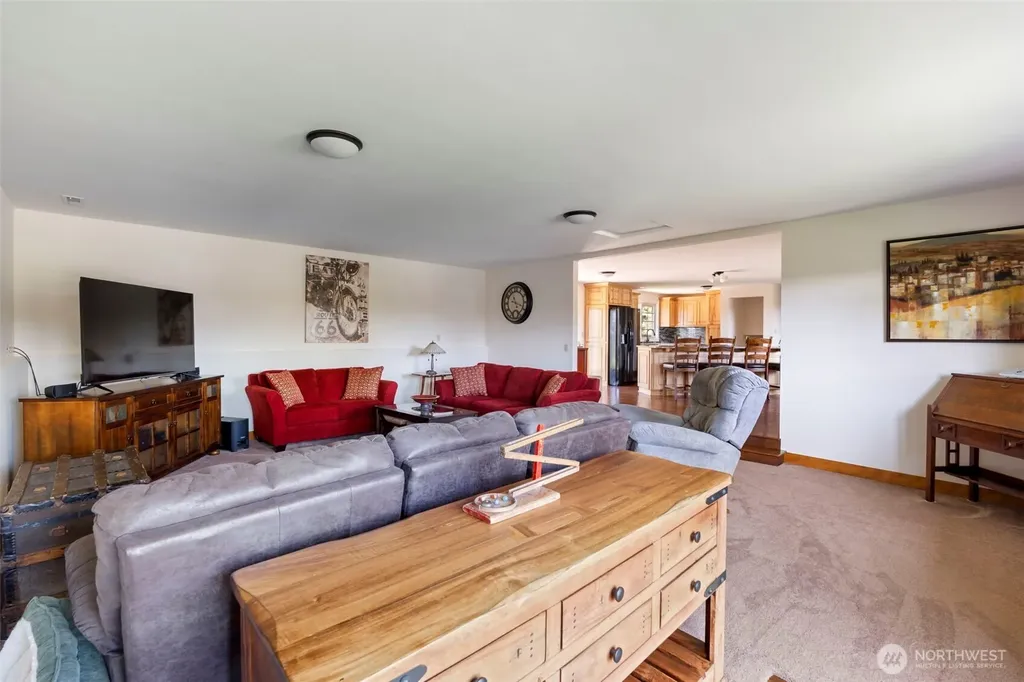 124 Gunnell Road Winlock WA 98596