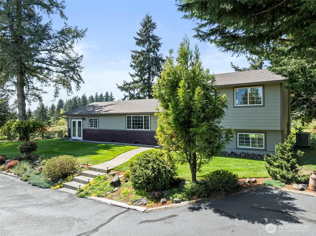 124 Gunnell Road Winlock WA 98596