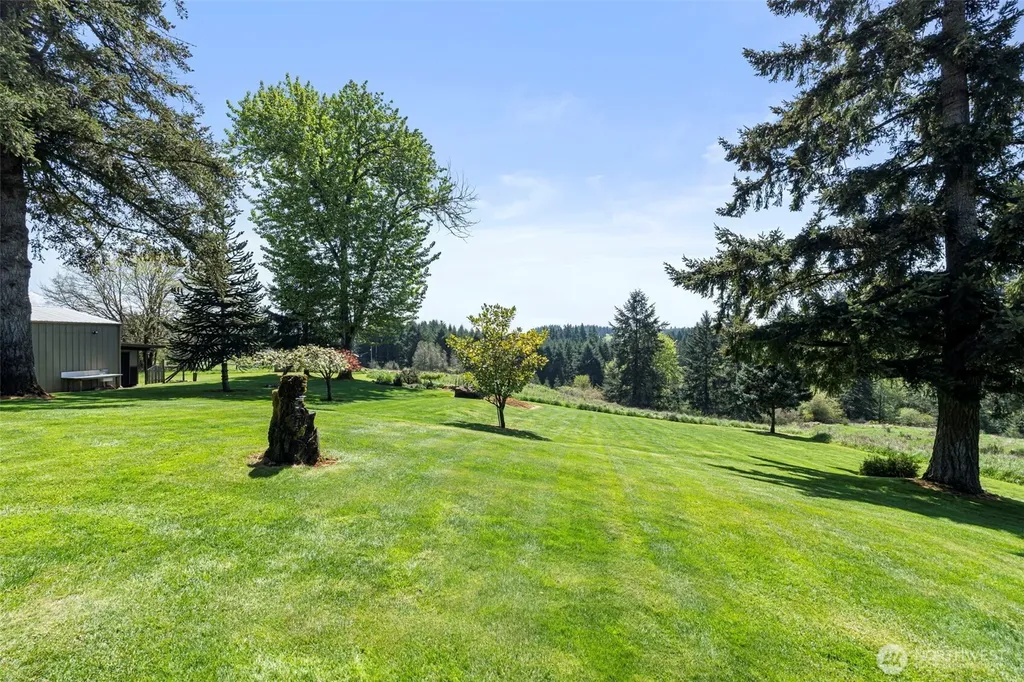 124 Gunnell Road Winlock WA 98596