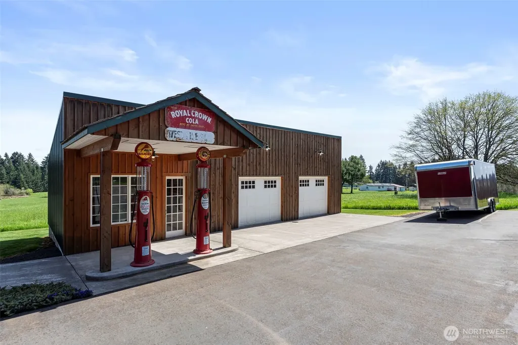 124 Gunnell Road Winlock WA 98596