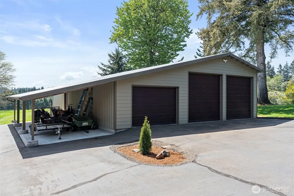 124 Gunnell Road Winlock WA 98596