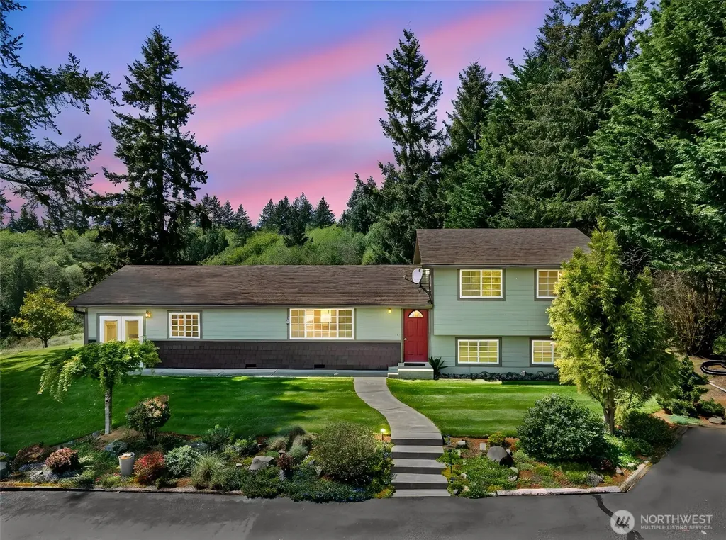 124 Gunnell Road Winlock WA 98596