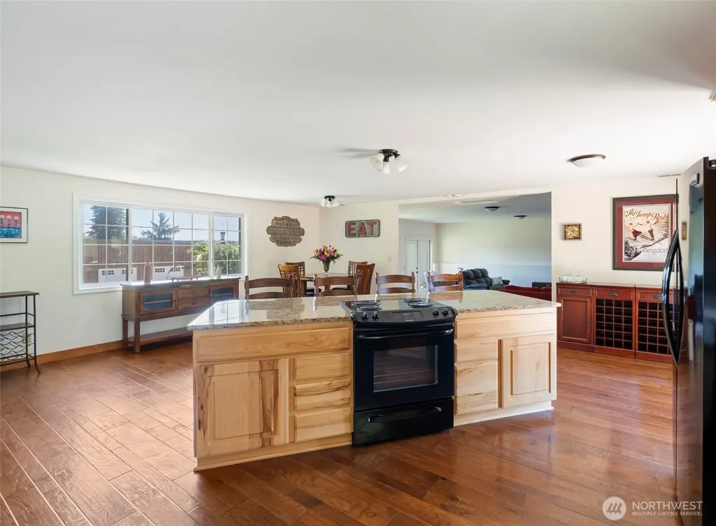124 Gunnell Road Winlock WA 98596